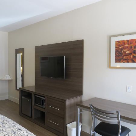 Palace Inn Gulf Freeway Houston Bagian luar foto