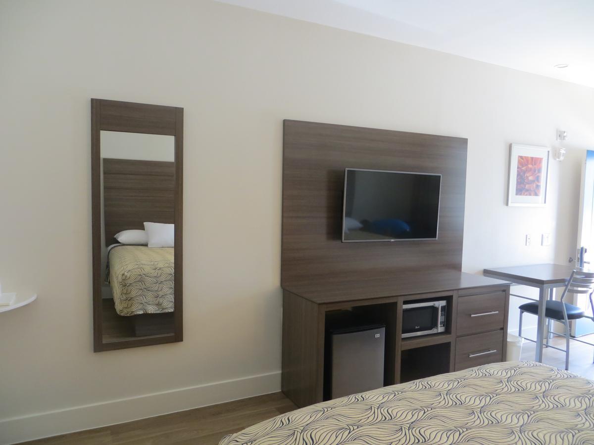 Palace Inn Gulf Freeway Houston Bagian luar foto